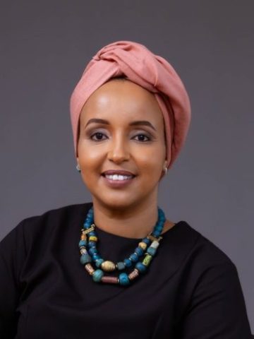 Sahra Noor Author Photo 2